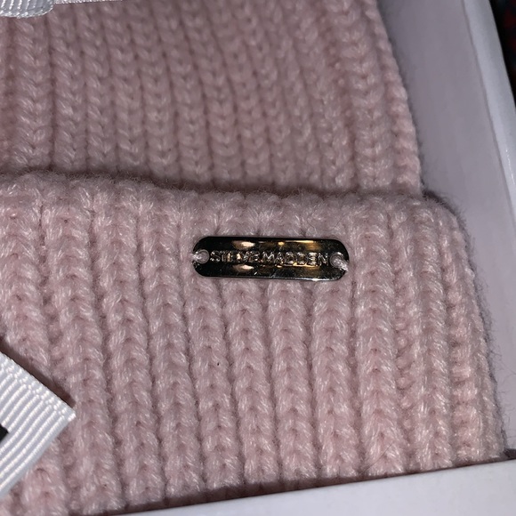 NWT Steve Madden Slipper/Knit Hat Set, Blush.  Sz M 7/8. - Picture 5 of 12
